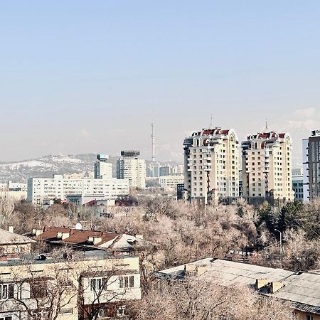 3 Ком Квартира На Абая Сейфуллина Алматы Экстерьер фото